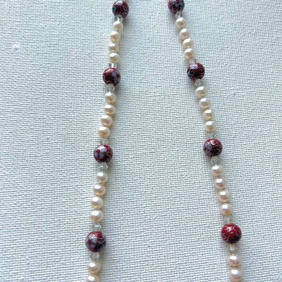 Vintage Pearl & Red Cloisonné Bead Necklace - Picture 3 of 6